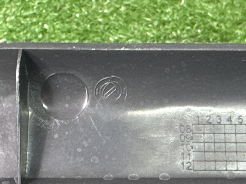 Консоль центральная Fiat Albea