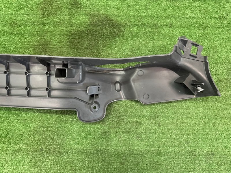 Накладка стойки кузова Ford Focus 2