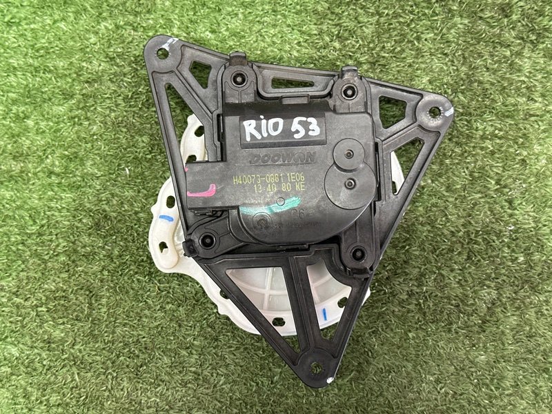 Сервопривод заслонки печки Kia Rio X 2021