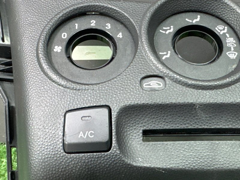 Накладка торпедо Kia Picanto