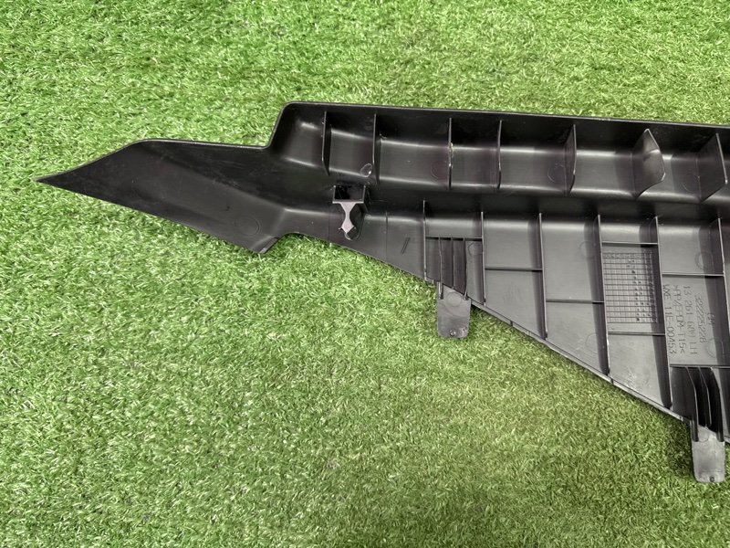 Опора полки багажника Opel Astra J