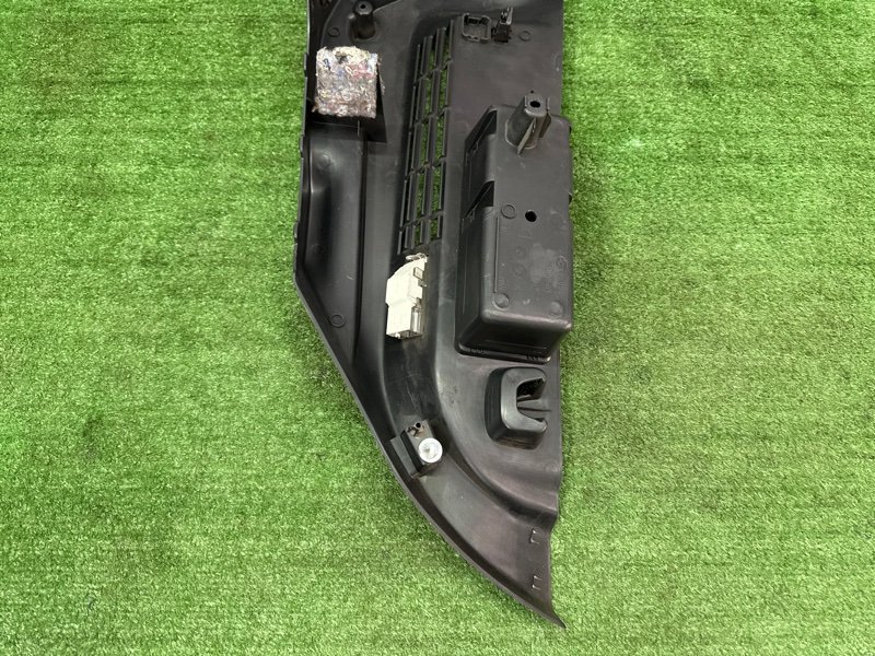 Опора полки багажника Citroen C 4 B 7