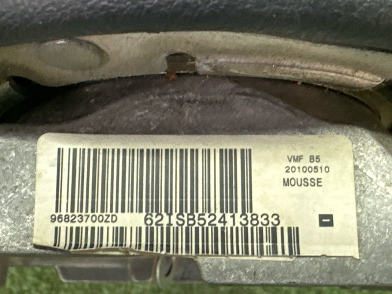 Рулевое колесо Citroen C 4