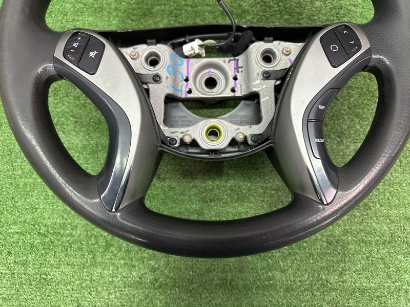 Рулевое колесо Hyundai i30 GD