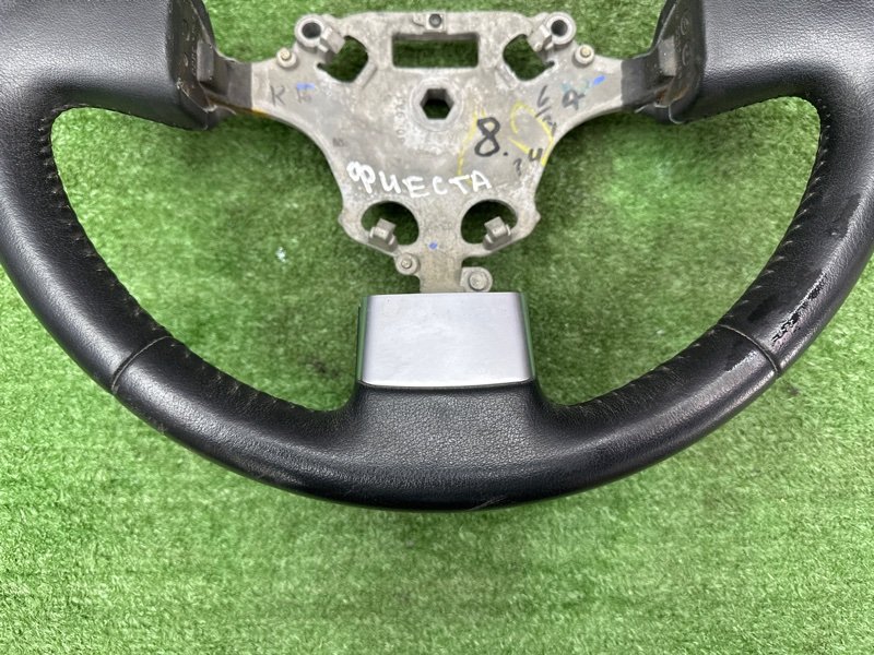 Рулевое колесо Ford Fiesta