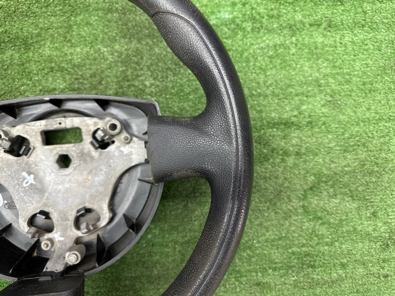 Рулевое колесо Ford Fusion