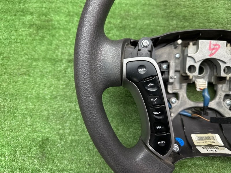 Рулевое колесо с кнопками Hyundai Santa Fe 2