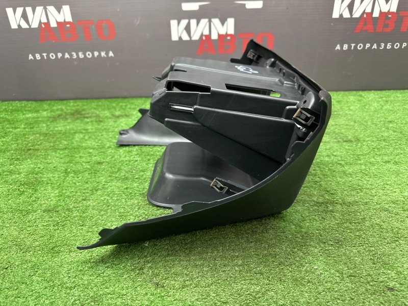Рамка магнитолы Skoda Fabia 2