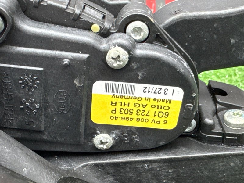 Педаль Volkswagen Polo 5