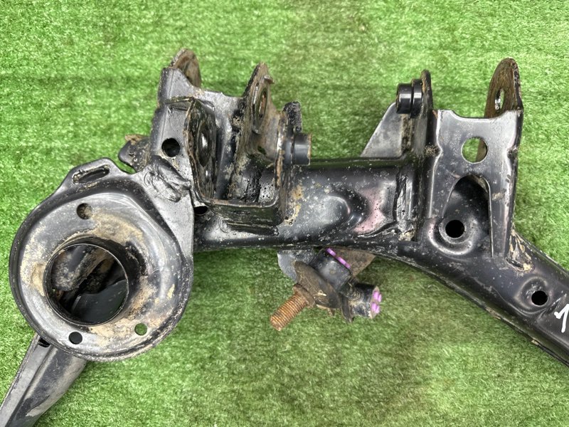 Рычаг подвески Honda Civic 4D