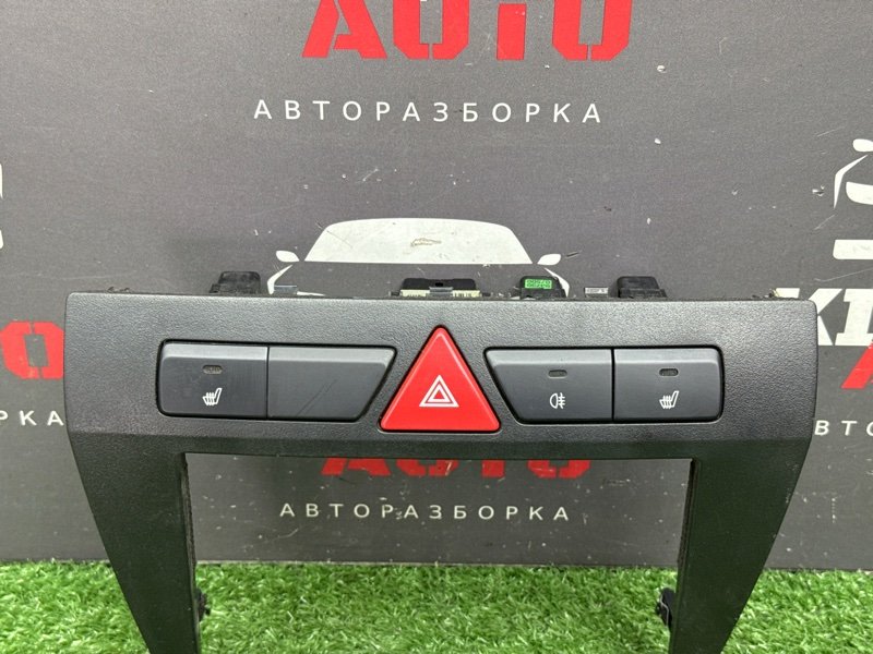 Накладка торпеды центральная Kia Picanto