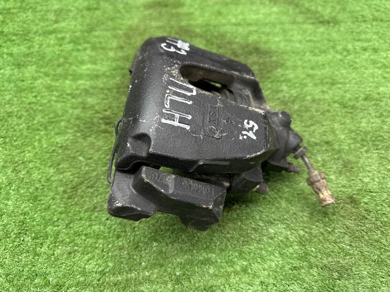 Суппорт тормозной Ford Focus 3