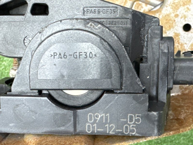 Педаль Peugeot 307