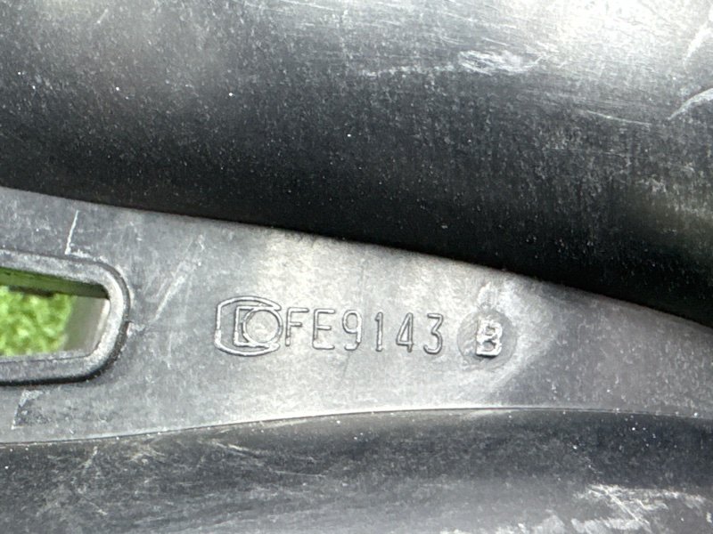 Коллектор впускной Peugeot 206