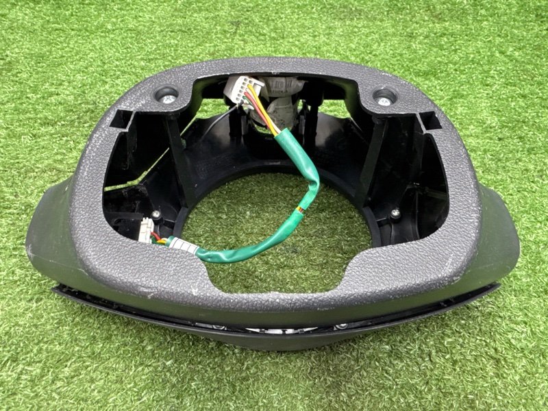 Накладка на рулевое колесо Kia Cerato 2