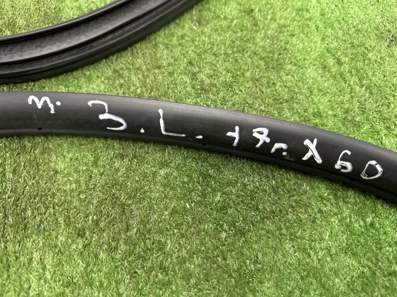 Уплотнитель проема двери LIFAN X60