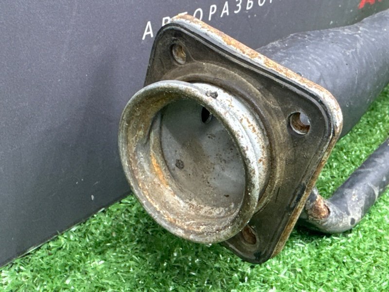 Горловина топливного бака Hyundai Sonata 4 EF