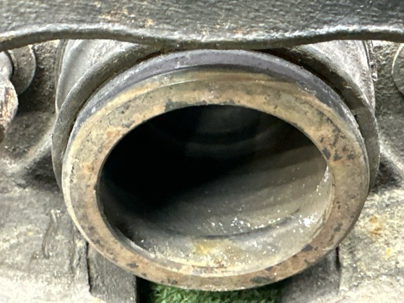 Суппорт тормозной Ford Focus 2