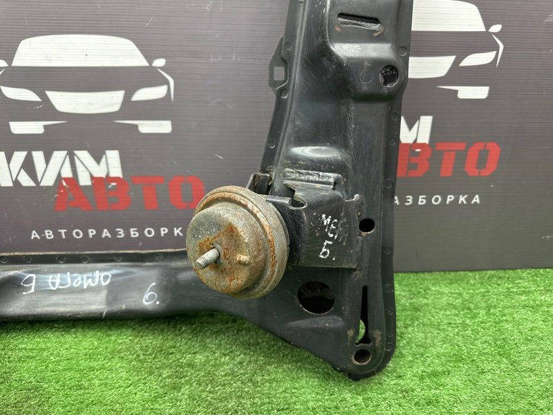 Подрамник Балка Opel Omega B