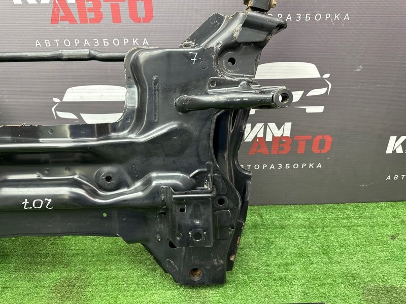 Подрамник Балка Peugeot 207