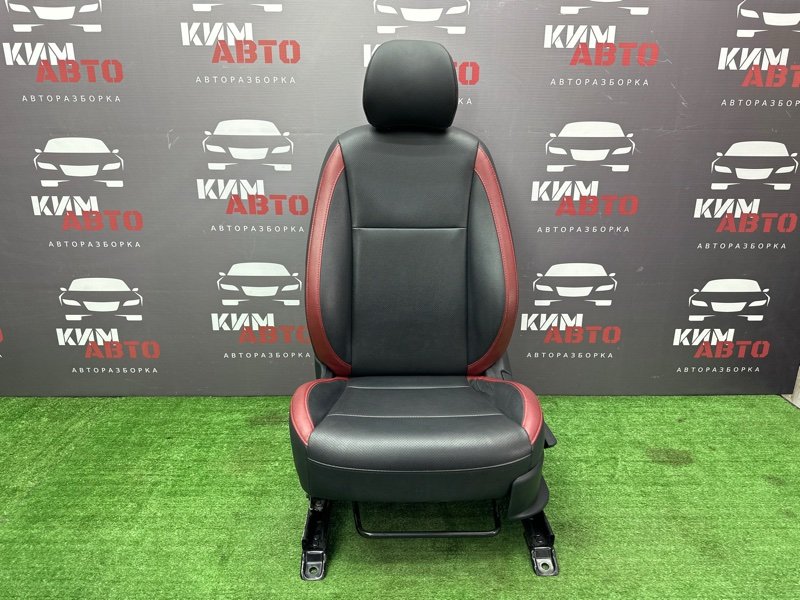 Сиденья передние комплект Kia Rio 4 2019 FB