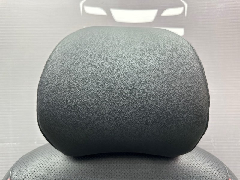 Сиденья передние комплект Kia Rio 4 2019 FB
