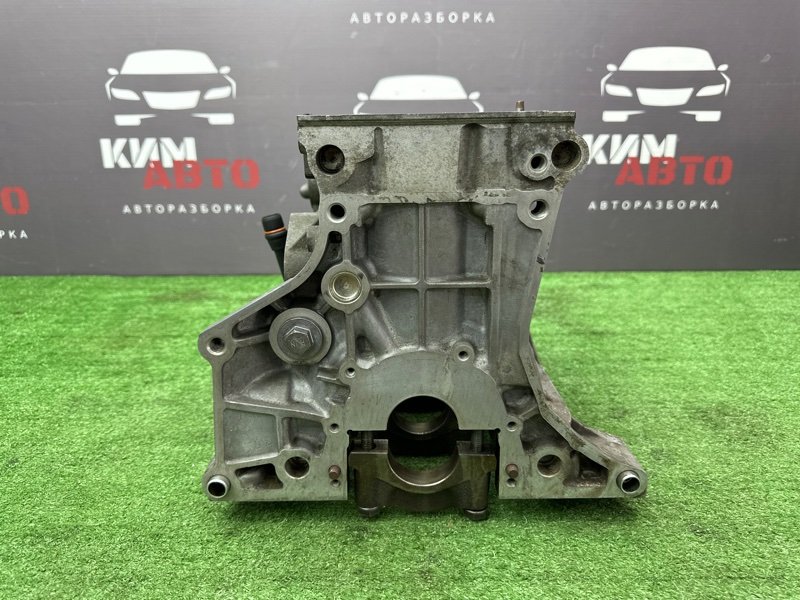 Блок цилиндров Skoda Octavia A5