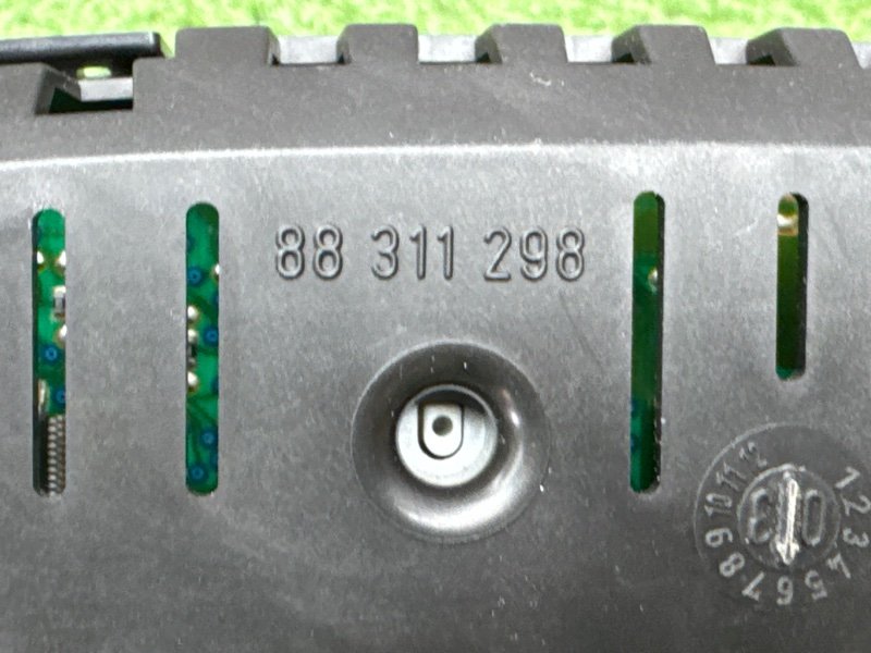 Панель приборов (щиток) Skoda Fabia 2