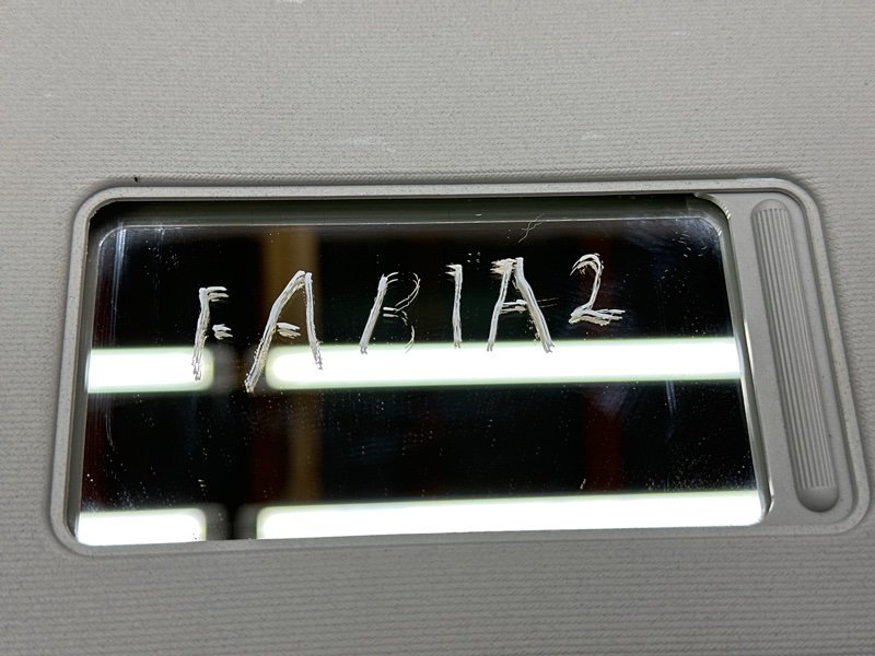 Козырек солнцезащитный Skoda Fabia 2