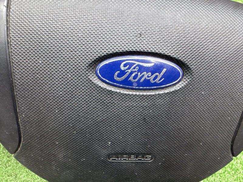 Подушка безопасности в руль Ford Mondeo 3
