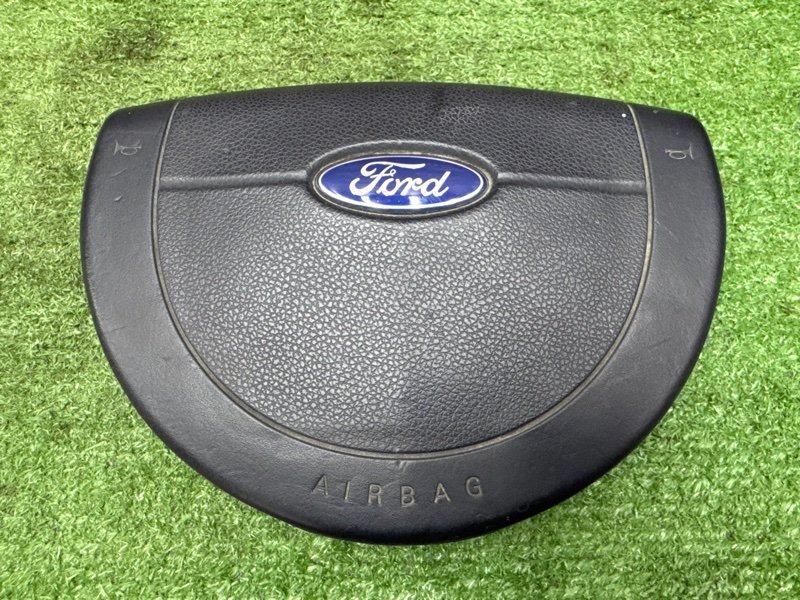 Подушка безопасности в руль Ford Fiesta