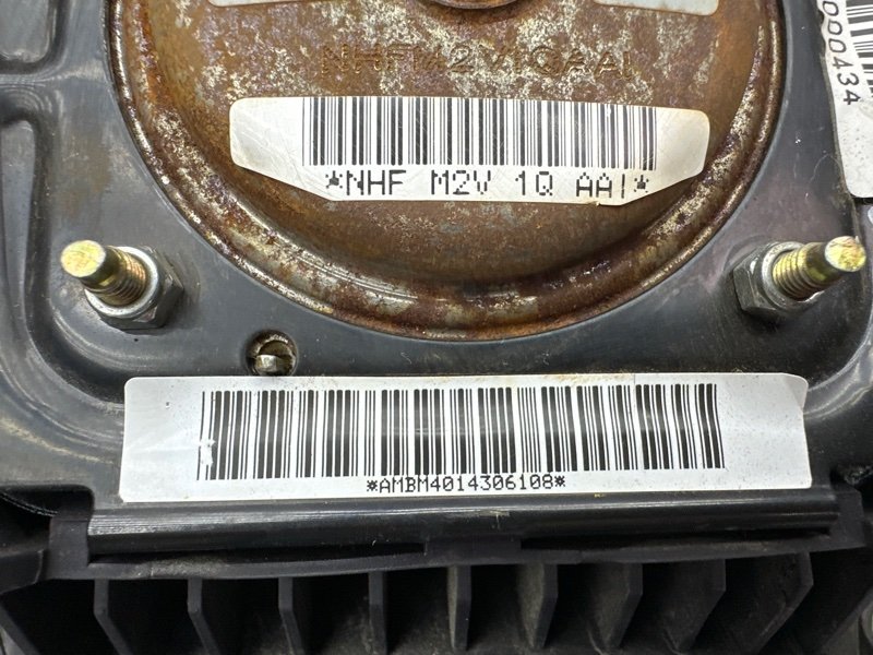 Подушка безопасности в руль Nissan Almera