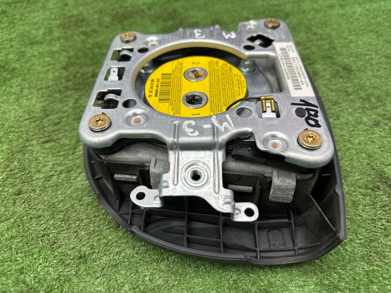 Подушка безопасности в руль Ford Mondeo 3