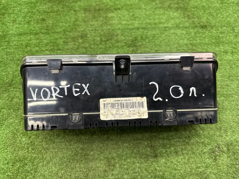 Панель приборов (щиток) Vortex Estina