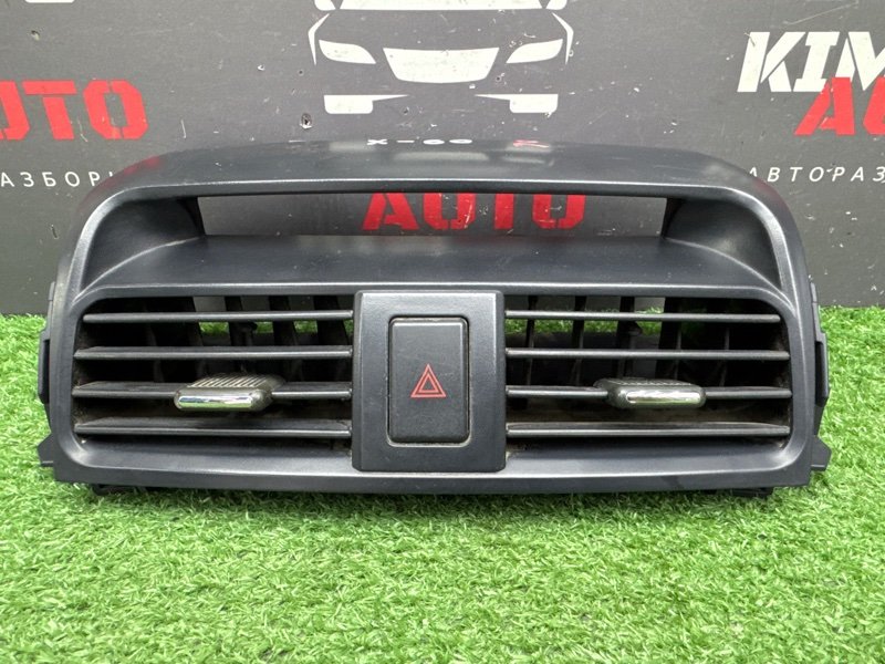 Дефлектор отопителя центральный LIFAN X60