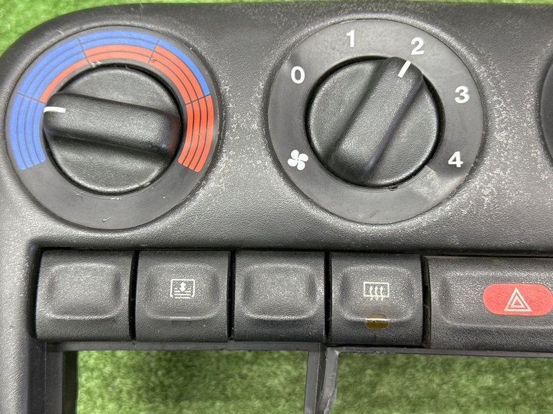 Блок управления отопителем и кондиционером Opel Omega B