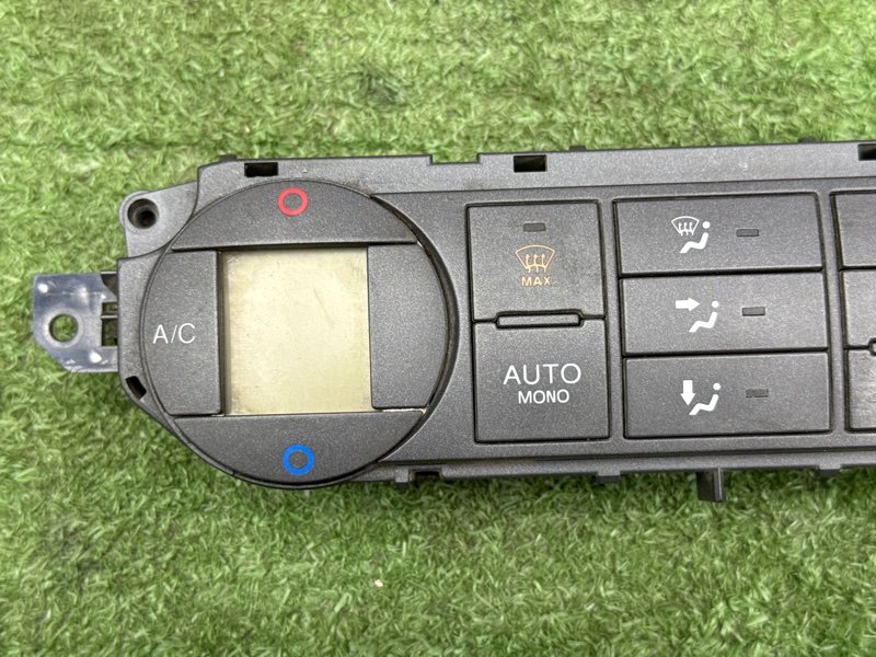 Блок управления климат-контролем Ford Focus 2