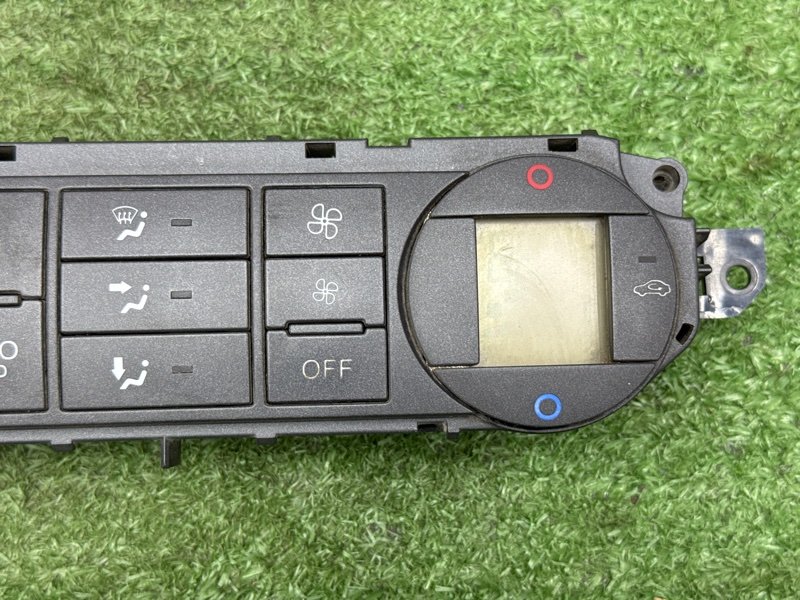 Блок управления климат-контролем Ford Focus 2