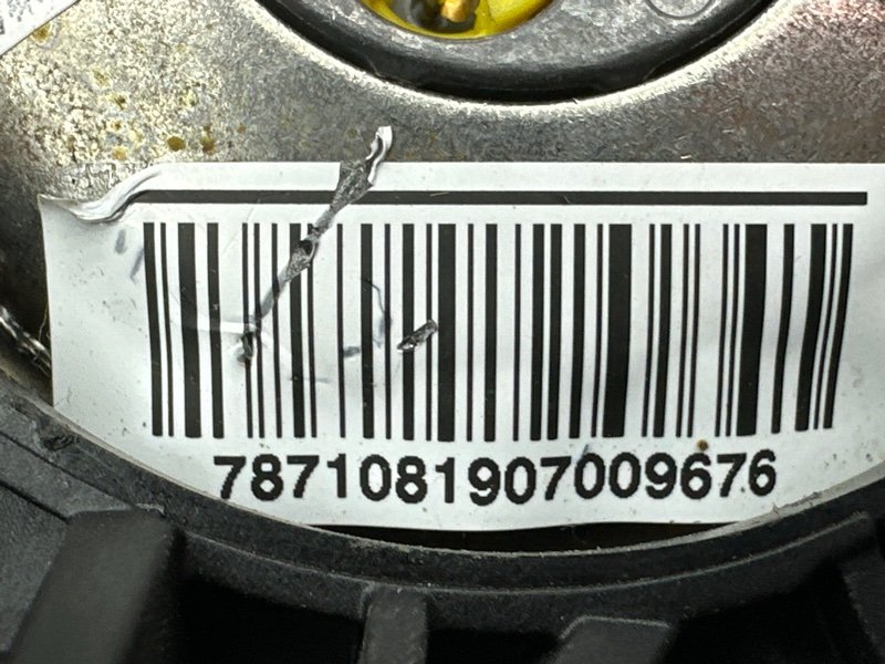 Подушка безопасности в руль Opel Corsa D