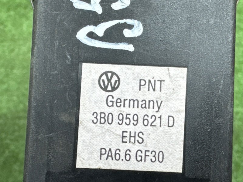 Кнопка обогрева заднего стекла Volkswagen Passat B5