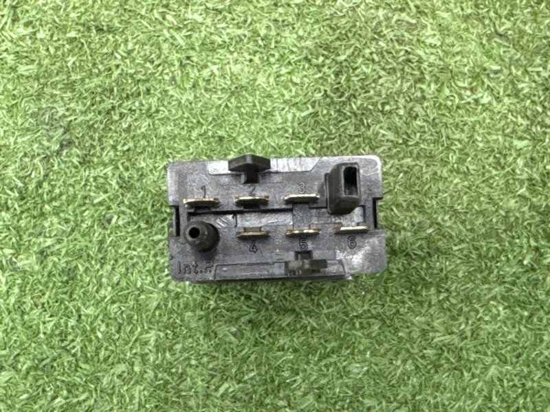 Кнопка обогрева заднего стекла Volkswagen Passat B5