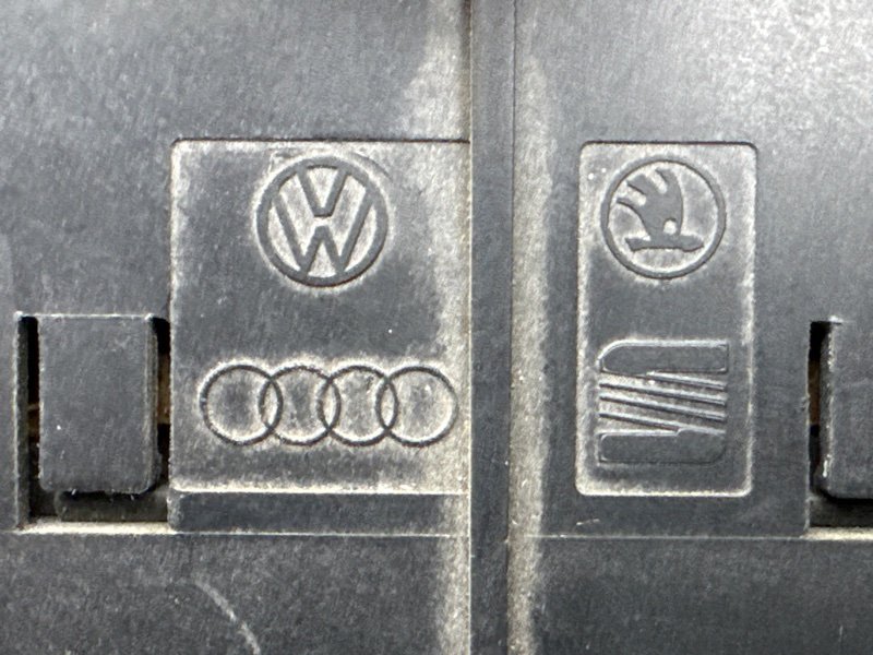 Блок управления светом Volkswagen Polo 5