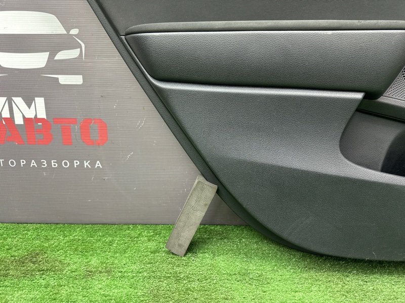 Обшивка двери Kia Ceed 3 2018 CD