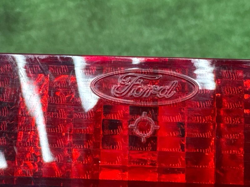 Стоп-сигнал дополнительный Ford Mondeo 3