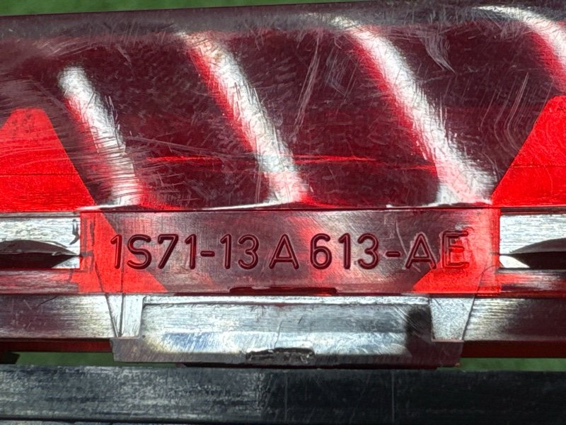 Стоп-сигнал дополнительный Ford Mondeo 3