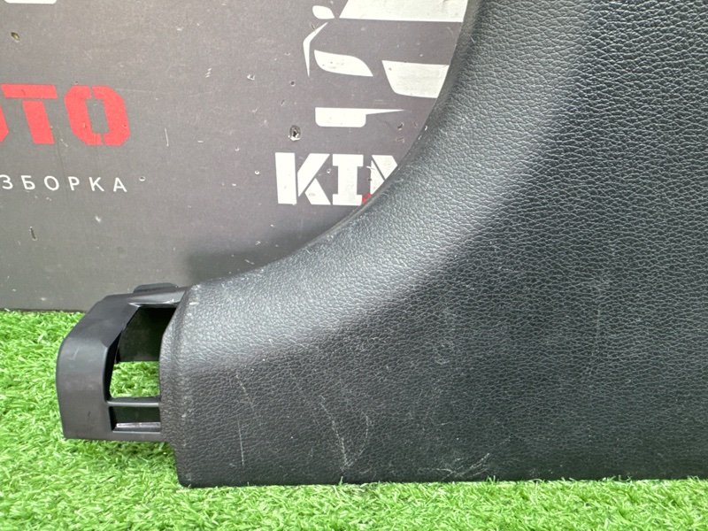 Накладка центральной стойки нижняя Kia Ceed 3 2018 CD