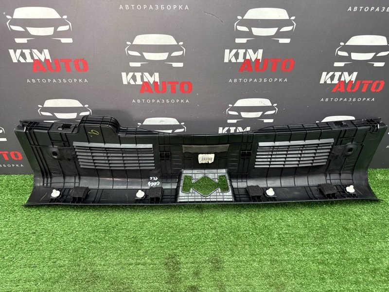 Накладка замка багажника Kia Ceed 3 2018 CD