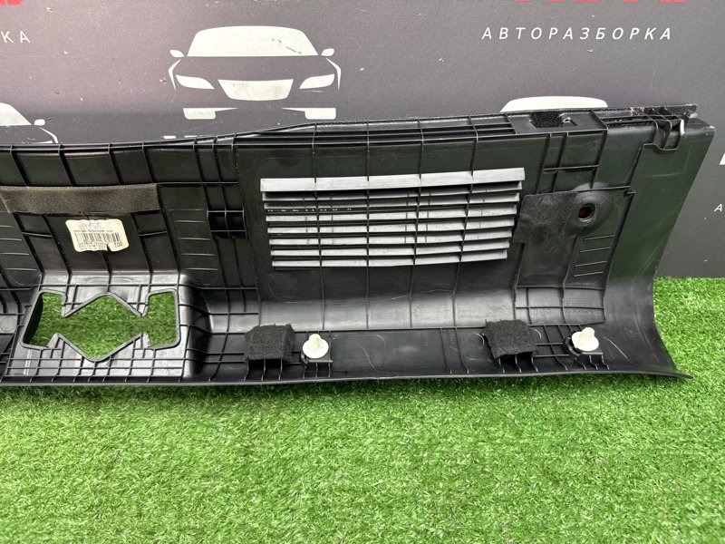 Накладка замка багажника Kia Ceed 3 2018 CD