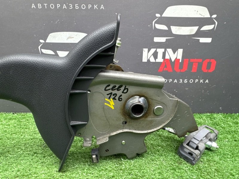 Рычаг стояночного тормоза (ручник) Kia Ceed 3 2018 CD