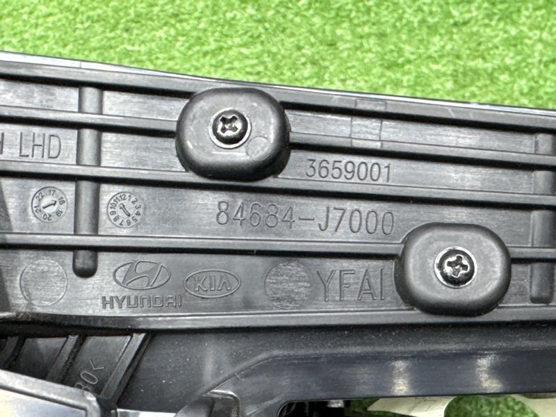 Блок USB с розетками Kia Ceed 3 2018 CD